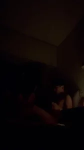 灰丝清纯女大学生全自动女上